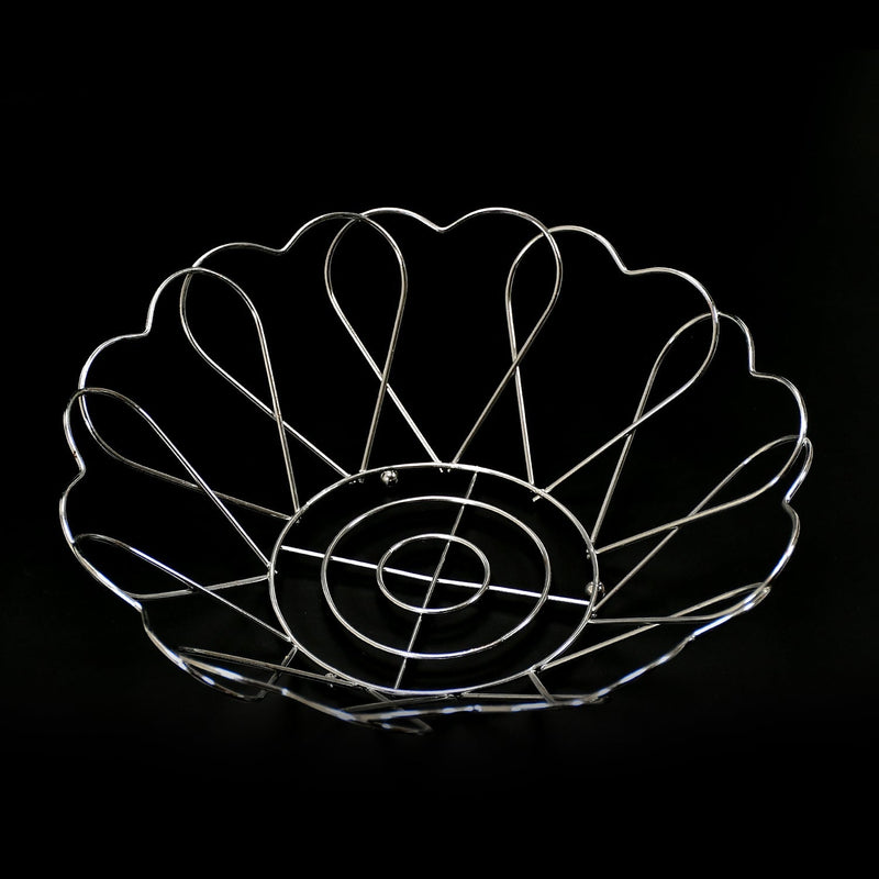 Fruit basket in stainless steel with a floral design