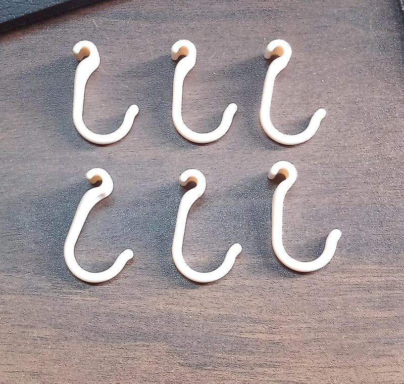 9069 6pc Small plastic hooks 