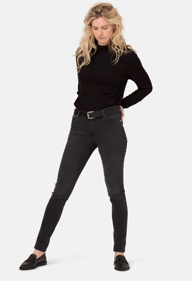 Black Denim Jeans With Belt